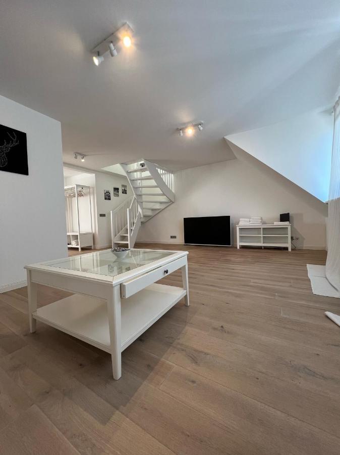 Modernes Duisburg-mitte Mit Balkon Duisburg