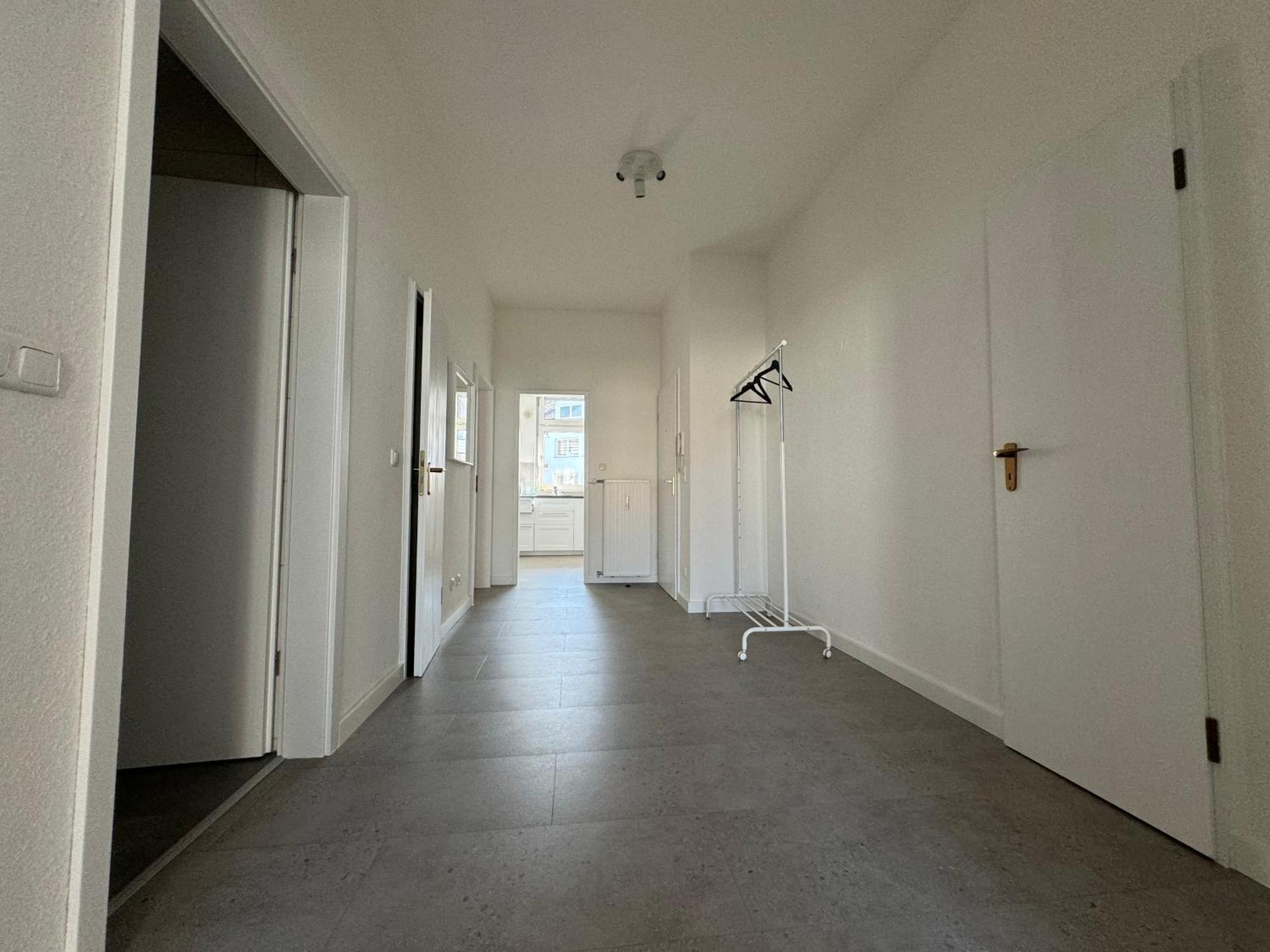 Apartment Modernes Duisburg-mitte Mit Balkon Duisburg