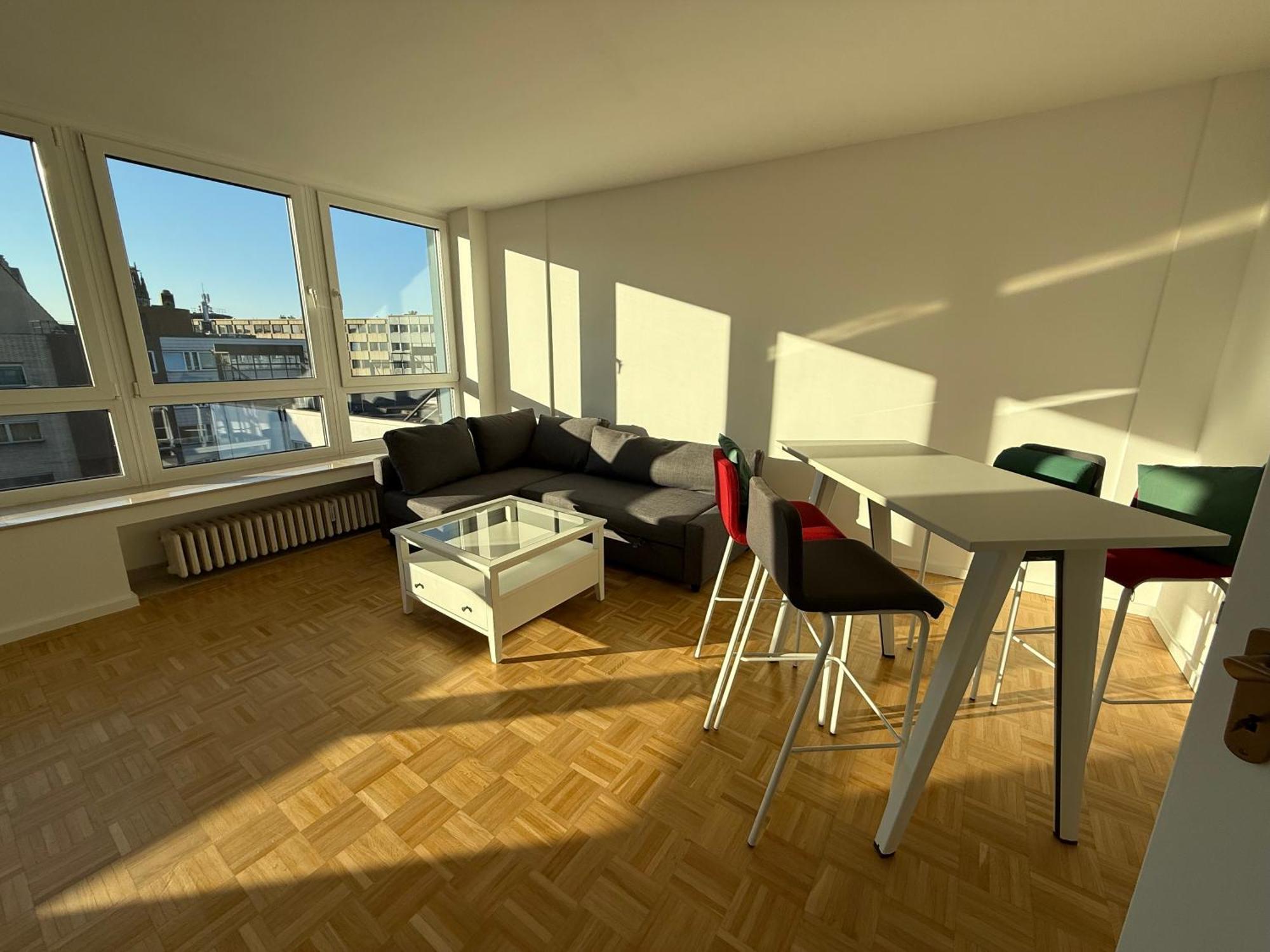 Apartment Modernes Duisburg-mitte Mit Balkon Duisburg